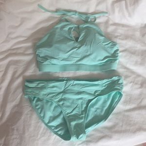 Fun stylish 2-piece swimsuit!